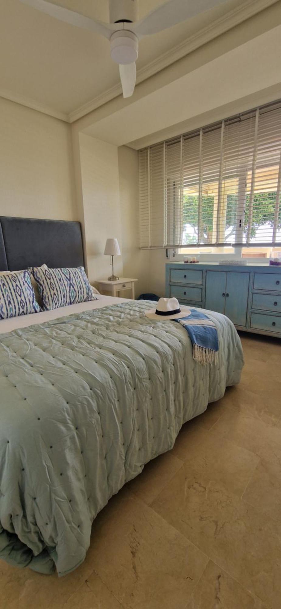 Beachfront Neptuno I, Complex,Views,Pool,Garden, Elviria Marbella Luaran gambar